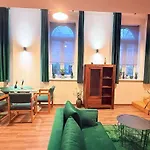 Vandi Space 2 In One * בודפשט
